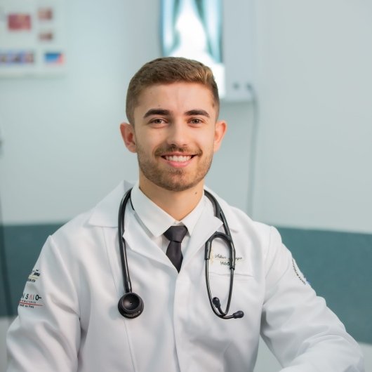Dr. Arthur Coimbra de Souza Braga