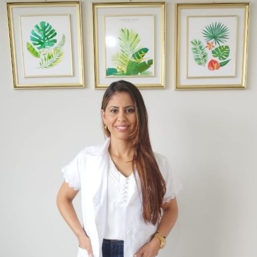Dra. Shirley Peçanha