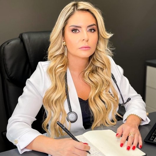 Dra. Fabiana Morais de Brito