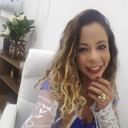 Dra. Gabriella Cunha Melo