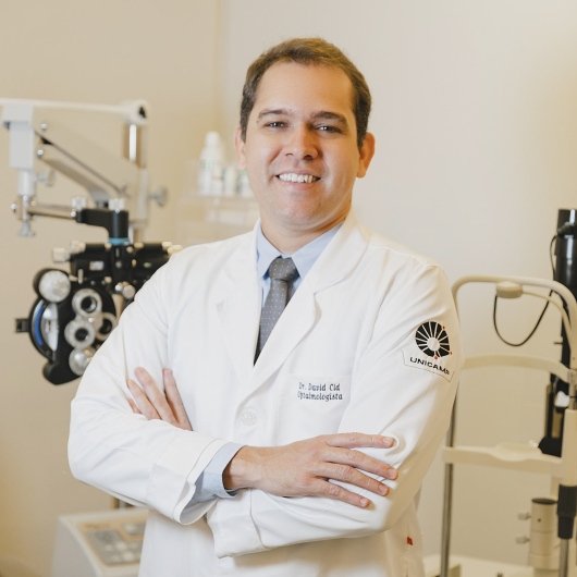 Dr. David Cid