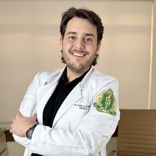 Dr. Arthur Santos Rezende Melo