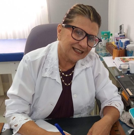 Dra. Lourdgleid Soares