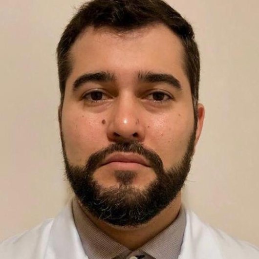 Dr. Nilton Costa Junior
