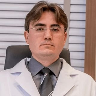 Dr. Thiago Grossi