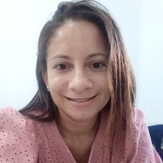 Dra. Débora Valença