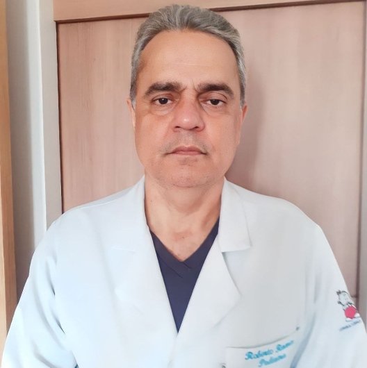 Dr. Roberto Araújo Ramos