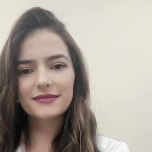 Dra. Francielle Presoti