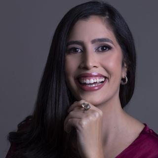 Dra. Camille Olimpia