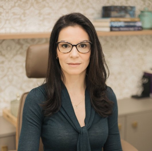 Dra. Raquel Lopes