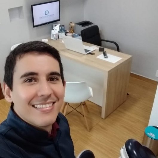 Dr. Tiago Drumond
