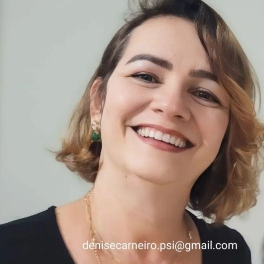 Dra. Denise Carneiro