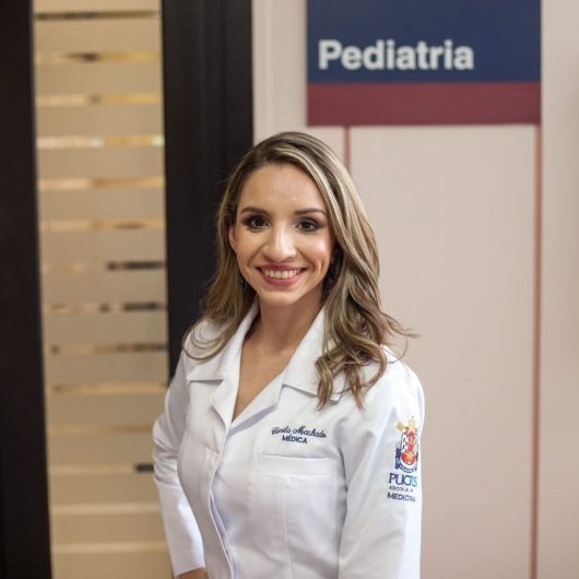 Dra. Camila Machado