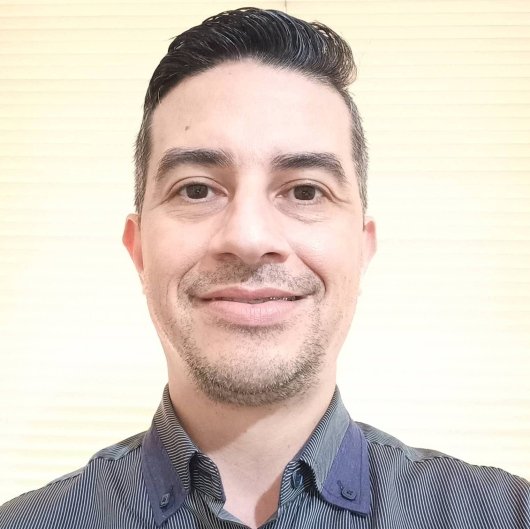 Dr. Fabio Alves Medina