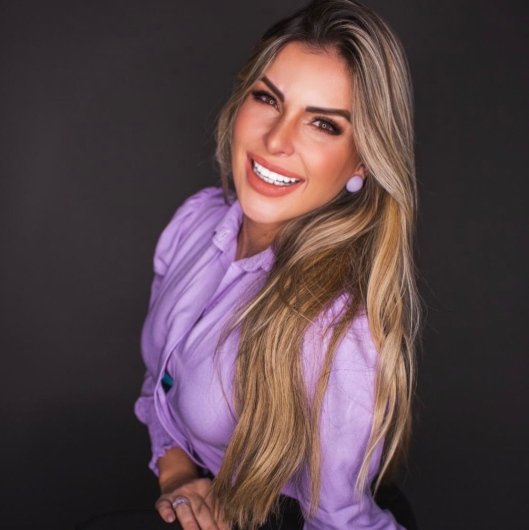 Tatiane Gomes