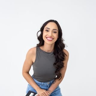 Dr. Maria Eduarda Weber Cardoso
