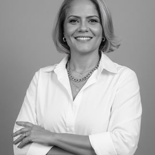 Dra. Bruna Reis