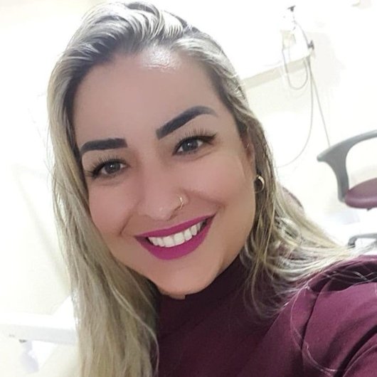 Dra. Ialle Gurgel Borges