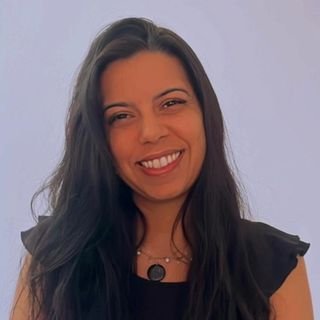 Dra. Marianna Oliveira