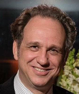 Dr. Eduardo Aloísio Fleck Neumann