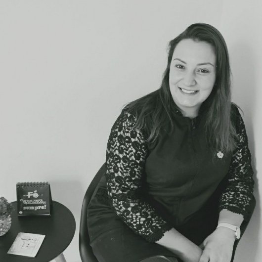 Dra. Vanessa Medeiros Gomes