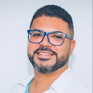 Dr. Davi Pereira