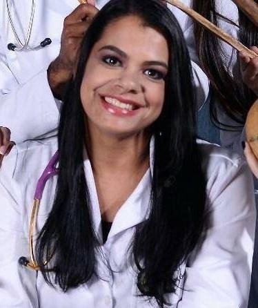 Dra. Niele Gomes