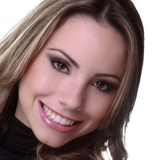 Dra. Barbara Evelyn Ferreira