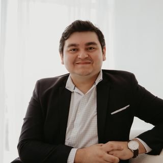 Dr. Arimar Evangelista