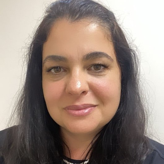 Dra. Cláudia Rodrigues de Carvalho