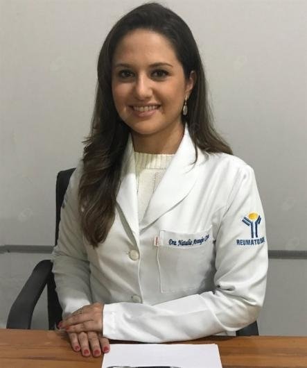 Dra. Natalia Araújo Cera Franco