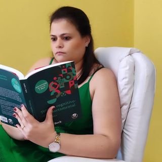 Dr. Muryel Gonela