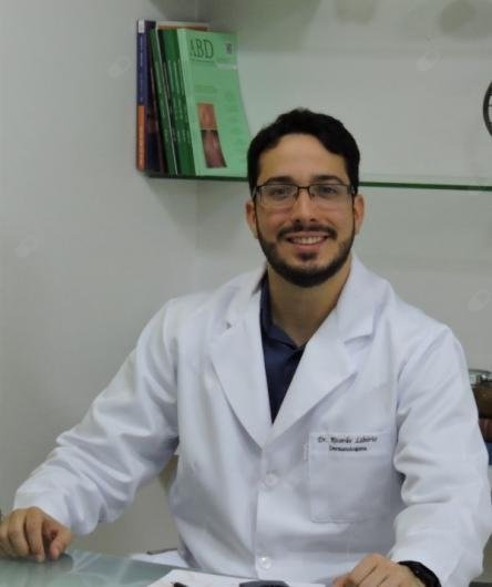 Dr. Ricardo Liborio