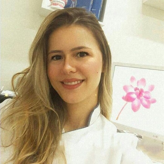 Dra. Caprice Martins