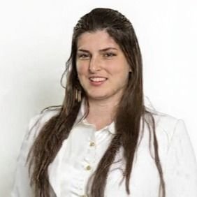 Dr. Gisele Munhoz
