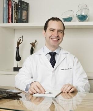 Dr. Breno Monteiro Massahud