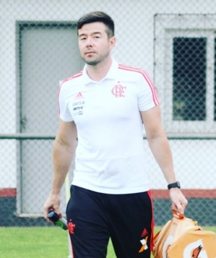 Dr. Fernando Sassaki