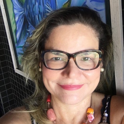 Dra. Ana Cláudia de Castro Lima