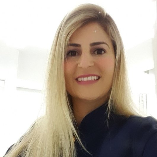 Dra. Roberta Pereira de Souza