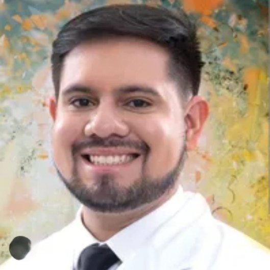 Dr. Erick Matheus Moreira Benassuly