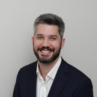 Dr. Rafael Sponchiado Cavallieri