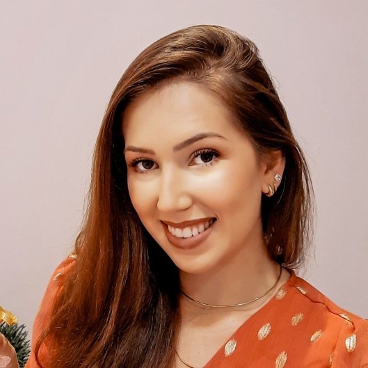 Dra. Ana Carolina Borges