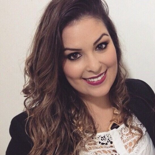 Karla de Oliveira Cruz