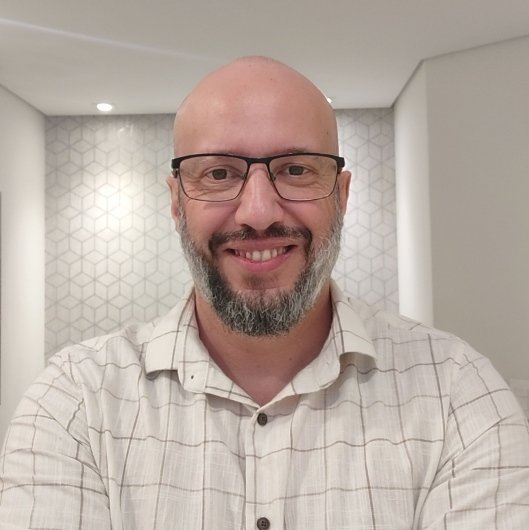 Douglas José Resende Lima