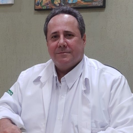 Dr. Marcelo Vacari dos Reis