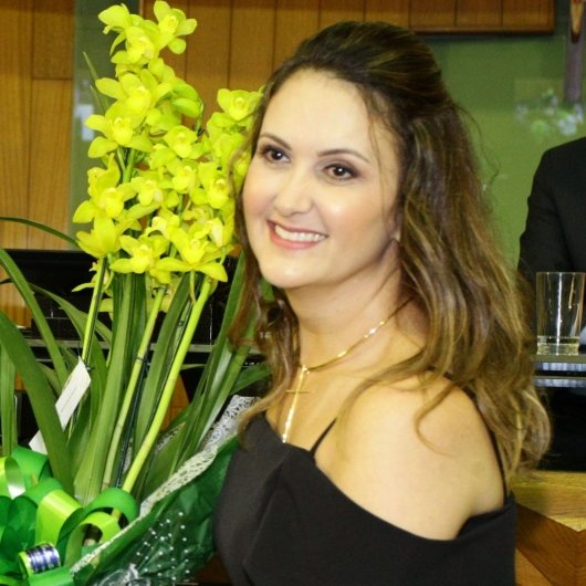 Dra. Debia Maria Resende Pereira Rodrigues