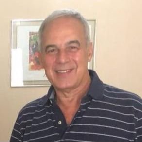 Dr. Leonardo Tostes