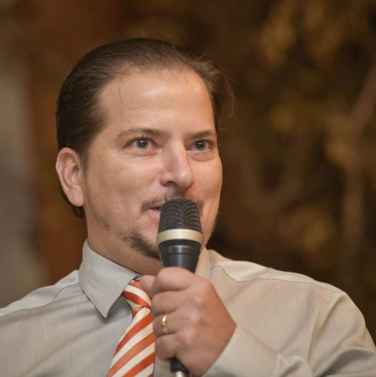Dr. Cleydson Lucena de Andrada Oliveira