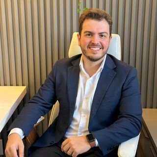 Dr. Davi Teixeira Urzêdo Queiroz