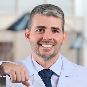 Dr. Bernardo Viana